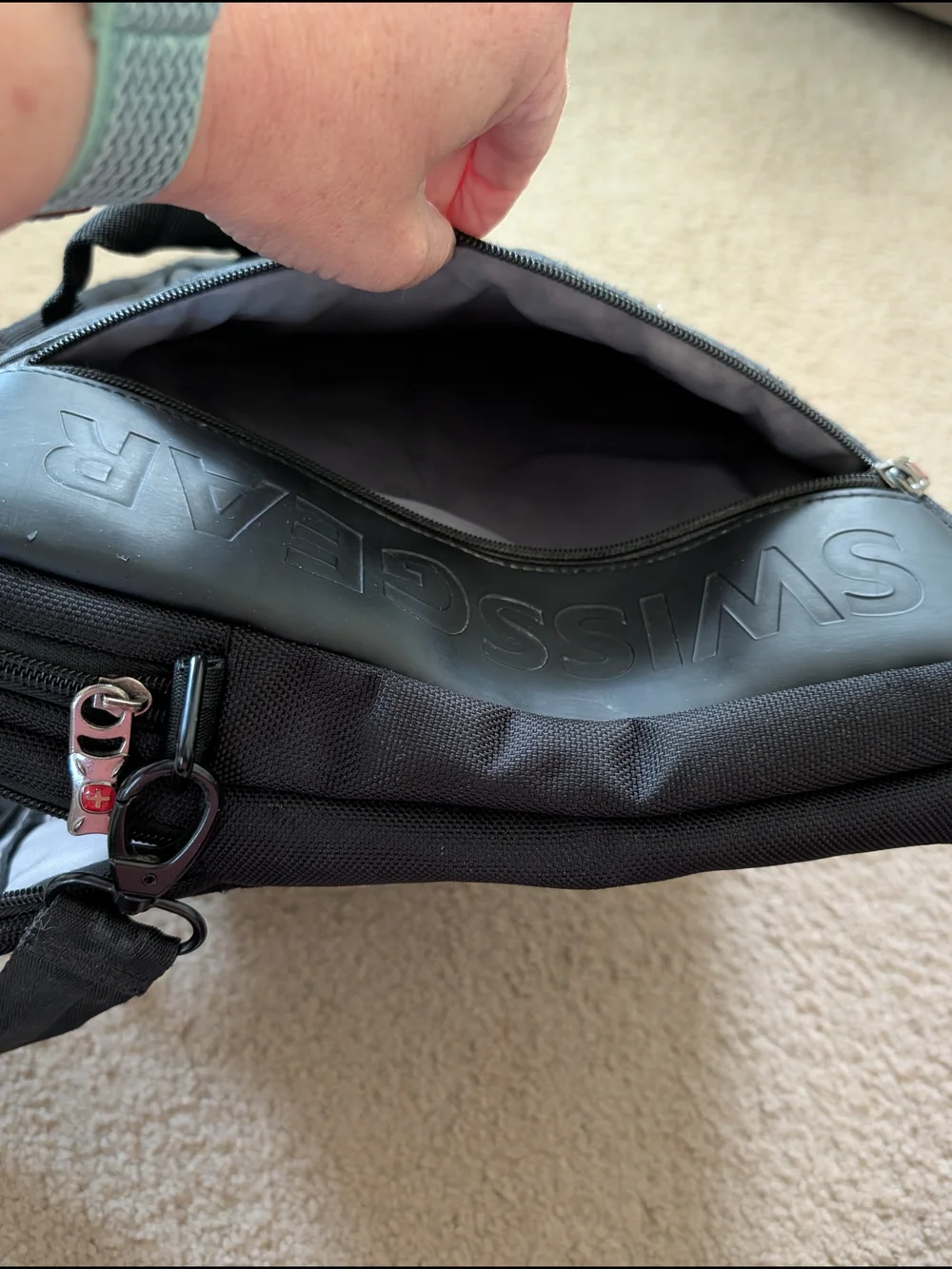 SwissGear Black Padded Laptop Messenger Bag